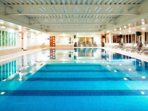 Piscine de l'établissement Mercure Manchester Norton Grange Hotel & Spa ou située à proximité