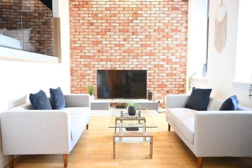 Χώρος καθιστικού στο Stunning City Centre Duplex