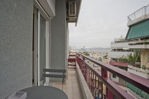 Pinelopi Spotless 2 BR Renovated Apt Athens Center
