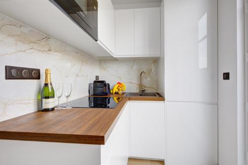 Bluestay 294 - Superbe appartement à Paris 17