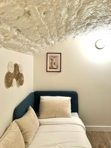 Apartment Saint Germain des Pres Bon Marche by Studio Prestige