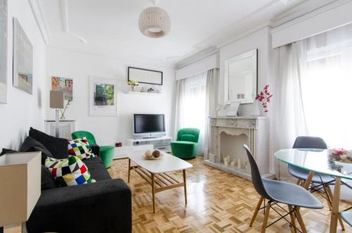 Bright Modern 3BD - Barrio de las Letras