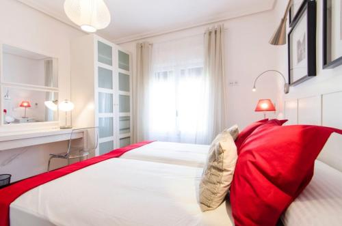 Bright Modern 3BD - Barrio de las Letras