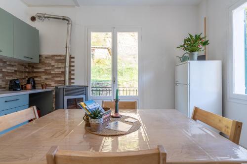 Una cocina o zona de cocina en Simone Case Vacanze - Casa Utopia