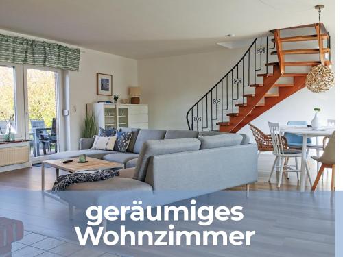 Χώρος καθιστικού στο Ferienhaus Oll Smee 9 - Huus Twee mit eingezäunten Garten, Weitblick, Kamin und Strandkorb
