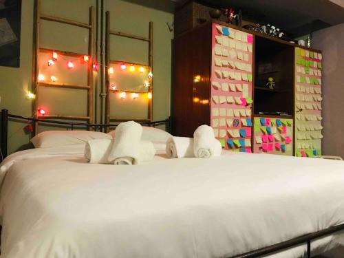 500Mbps WiFi Budget Studio 1min from Attiki metro station