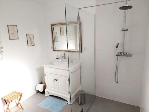 Ένα μπάνιο στο La Finca de Ananás - Suite privada con entrada independiente