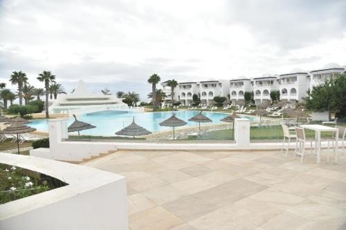 a view of the pool at the resort at Royal Tulip Taj Sultan in Hammamet