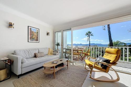 LE PLEIN SUD - Fully renovated 4-room apartment with sea view in Cannes