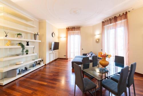 130 sqm - Lima M1 - Elegant and Luxury Design Flat