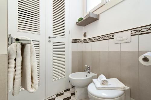 Un baño de Dimora Vico Storella