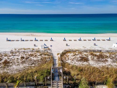 Naturlandskabet i nærheden af lejlighedshotellet