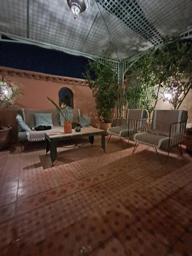Fotografie z fotogalerie ubytování Riad El Badii chambre queen size Badii v Marrákéši