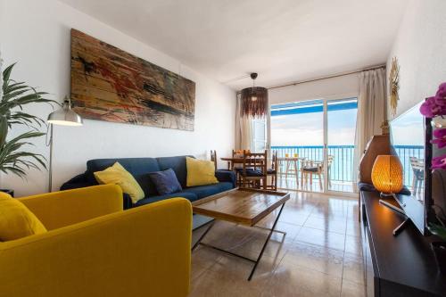 Χώρος καθιστικού στο Beachfront , ninth floor