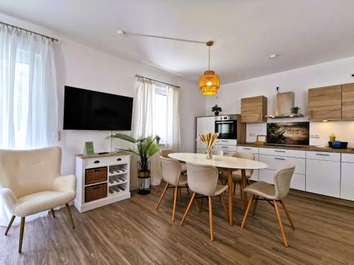 Η κουζίνα ή μικρή κουζίνα στο BohnApartments Franzstraße - kostenlose Parkplätze - sehr ruhig - Neubau - Vollausstattung - WLAN