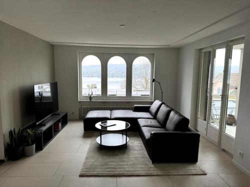 Gallery image of Haus mit Seesicht in Kilchberg