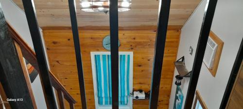 Foto de la galeria de Sugar Cakes Tiny House a Governor's Harbour