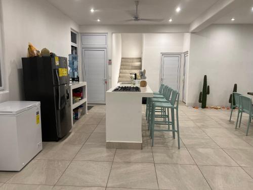 Kuchyň nebo kuchyňský kout v ubytování Ohana House