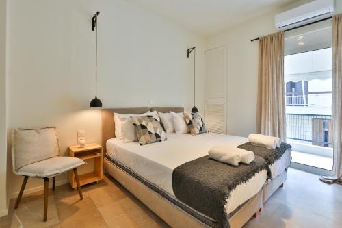 2 BD Lycabettus Stylish Apartment by Live&Travel