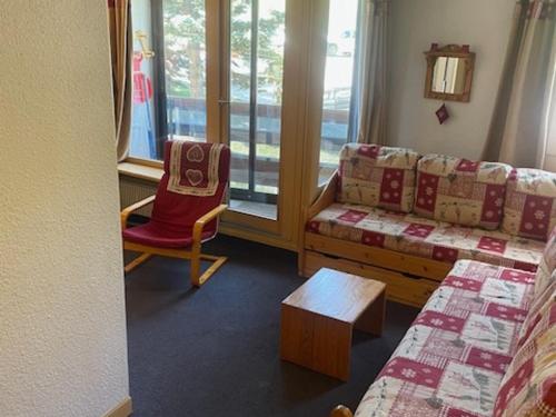 Les Menuires: Apt 4 pers, rénové, balcon, WIFI, animaux admis - FR-1-574-65