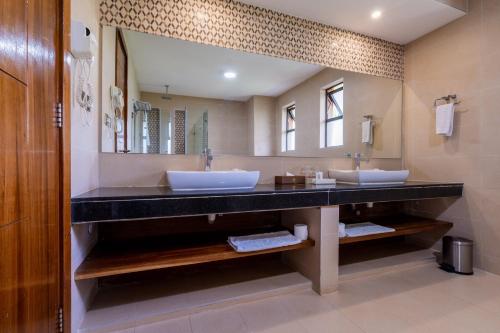 Koupelna v ubytování Ciala Resort Hotels In Kisumu