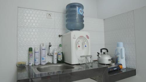 Η κουζίνα ή μικρή κουζίνα στο Sighma Kayon Perumnas