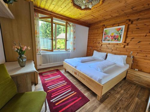 Postel nebo postele na pokoji v ubytování Appartement Seggl