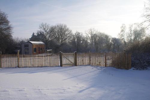 Tiny House Les Jours Heureux Sejour nature pres de Dinant et des Lacs de l Eau d Heure talvel