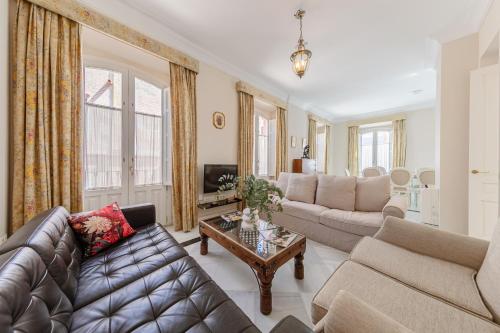 ISG Apartments Casa Levíes Luxury House Downtown