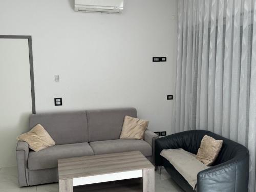 Χώρος καθιστικού στο Funtana Appartements an der 1 Reihe vom Meer