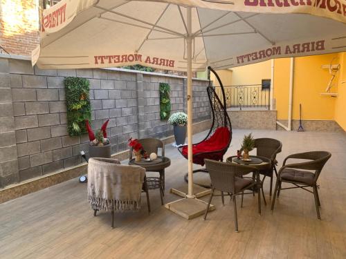 Ein Sitzbereich in der Unterkunft Center Apartments The Quiet Luxury 7