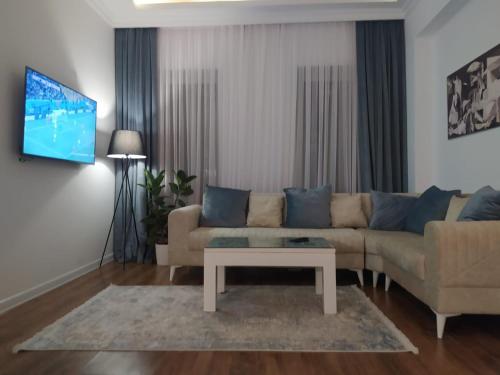 Posezení v ubytování LiveUp Villa in Mardakan