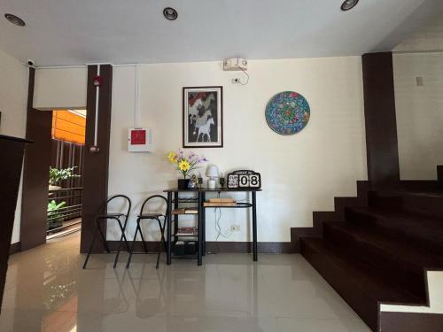 Ruang duduk di DIAKOPES INN