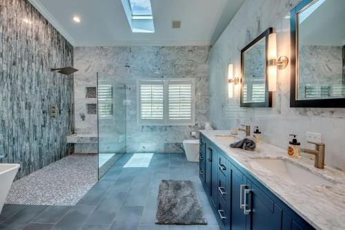 Koupelna v ubytování Villa Key West by CoralVilla, Top 2 Story Villa, pool, game room