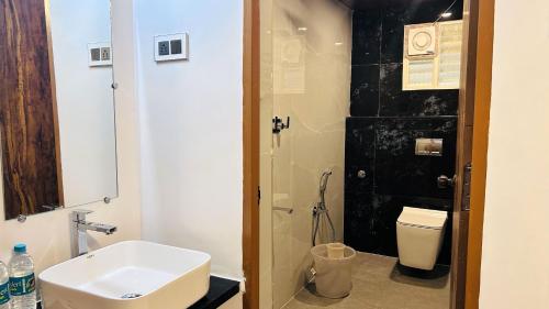 Imagen de la galería de Hampi Village Resort & Tutti Cafe, en Hampi