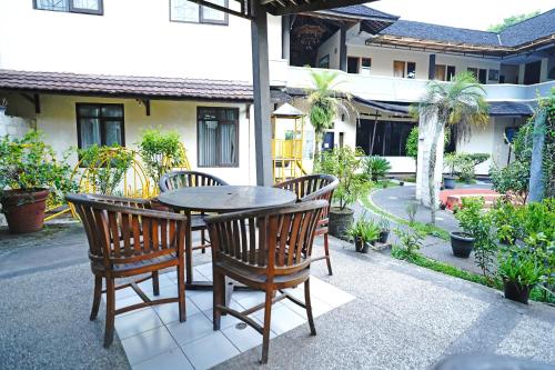 Zahrada ubytování Saung Balibu Hotel