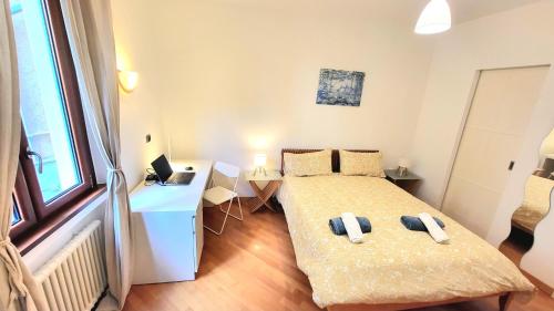 Lux Retreat 3Room Near Fashion District WiFi&Netflx