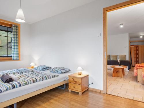 Posezení v ubytování Apartment Le Hameau by Interhome