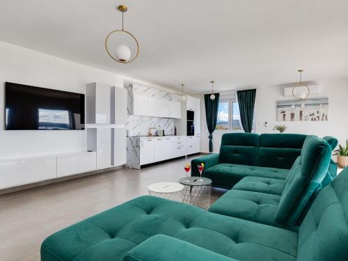 Η κουζίνα ή μικρή κουζίνα στο Villa Silencia by Interhome