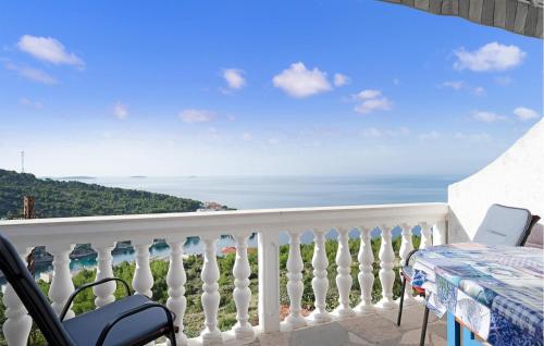 One-Bedroom Apartment In Primosten