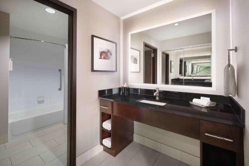 Homewood Suites- Denver Downtown Convention Center Image