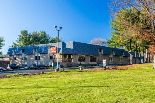 Econo Lodge Milldale - Southington in Waterbury