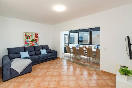 Villa Alvaro Dos by Villa Plus