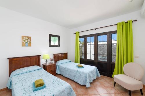Villa Alvaro Dos by Villa Plus