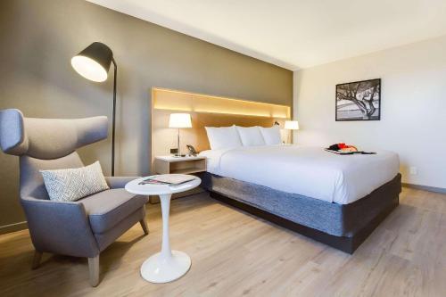 Radisson Hotel Nashville Airport Image