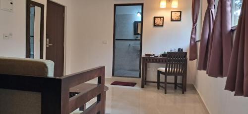 Cama o camas de una habitación en Jangala Baga Beach - French welcome, tropical garden, close to the beach