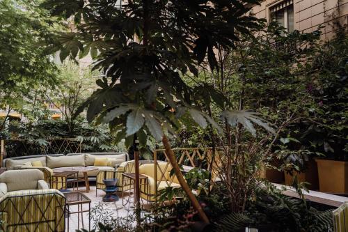 Κήπος έξω από το Hotel de Crillon