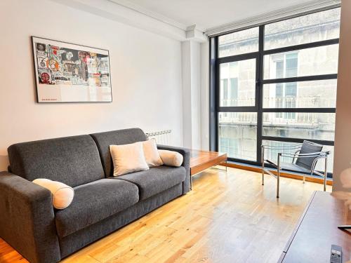 Centrico apartamento Irmandiños con garaje - HomeyGalicia