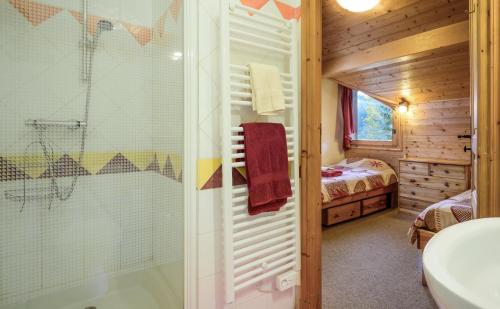 Chalet Leman by Snow Retreat Catered Chalets photo 3