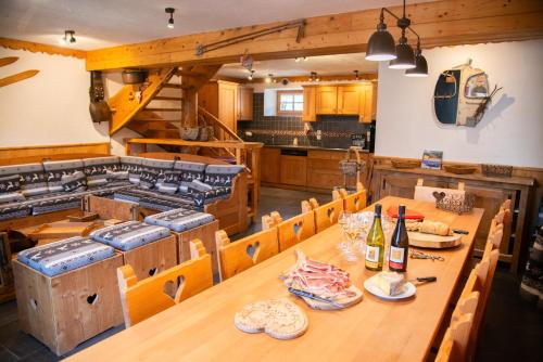 CHALET de charme 13 personnes avec Sauna SKI O PIEDS